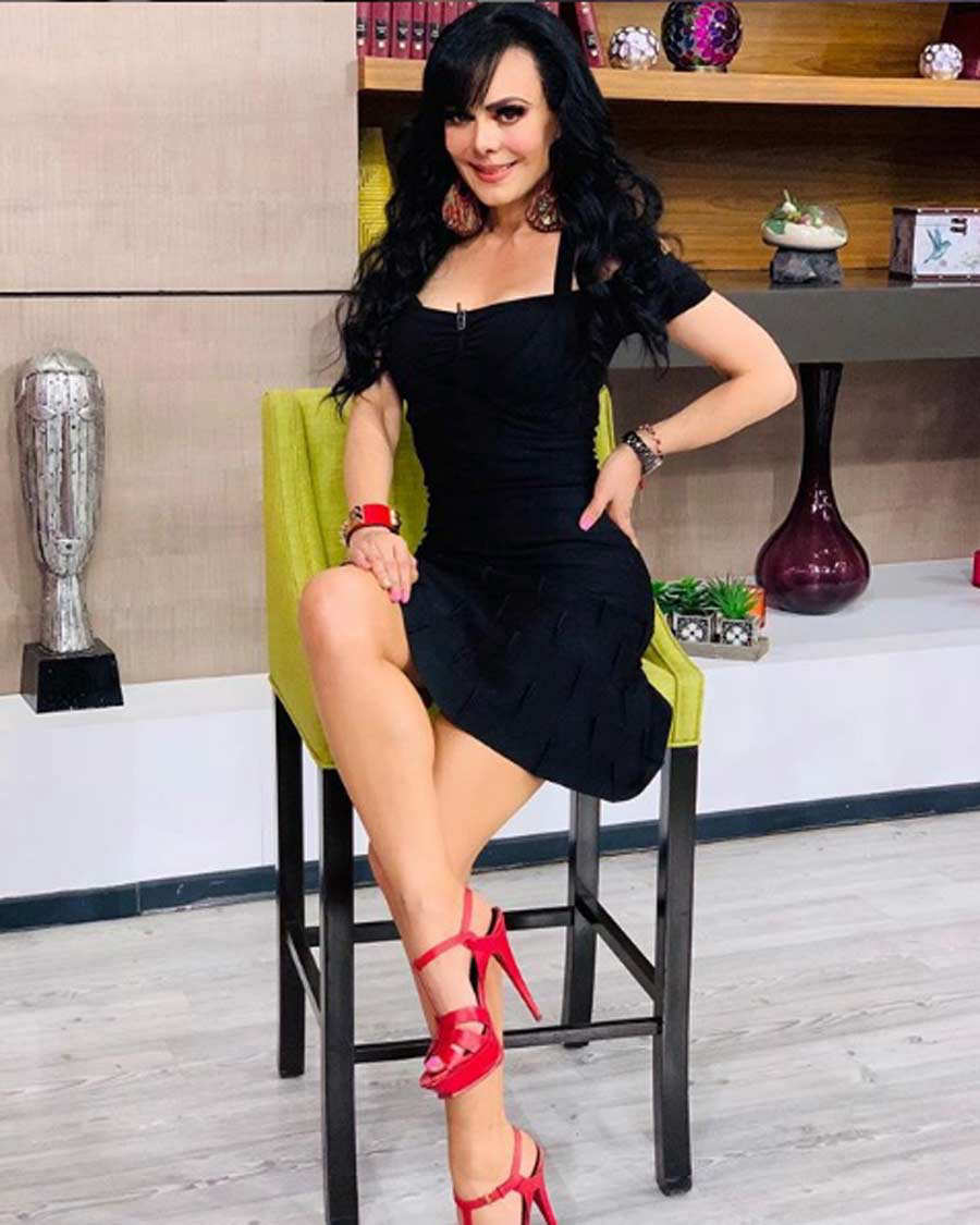 Sin Ropa As Presume Su Figura Maribel Guardia En Su Cumplea Os