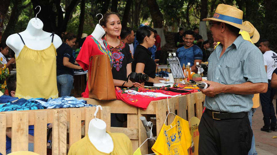 El Mango La Rica Fruta De Temporada Que Disfrutan Los Salvadore Os