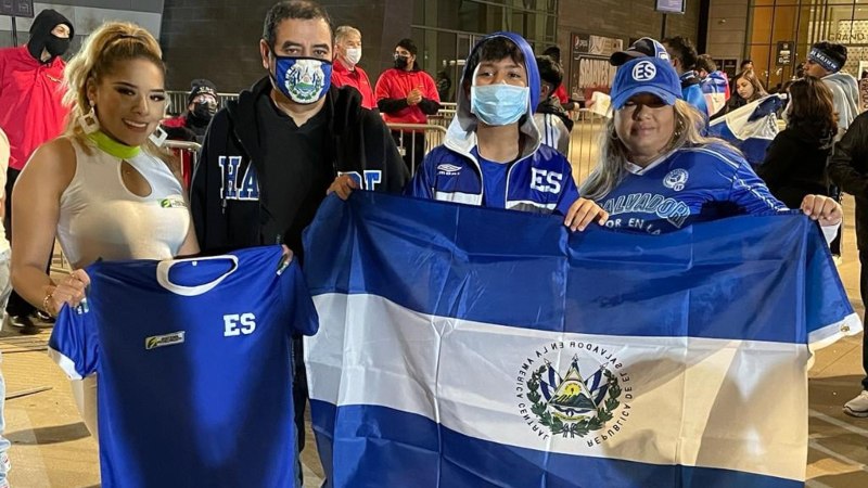 VÍDEO. Los Ángeles azules con la Selecta en EE.UU. | Noticias de El Salvador
