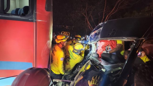 Varios Heridos En Accidente De Tr Nsito Entre Bus De La Ruta Y