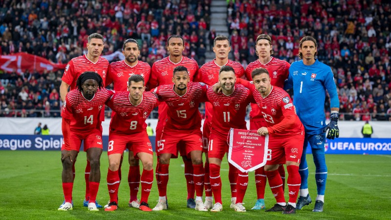 Suiza puede lograr hoy su boleto a la Eurocopa