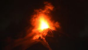 Volcn de Fuego de Guatemala en su quinta erupcin de 2018
