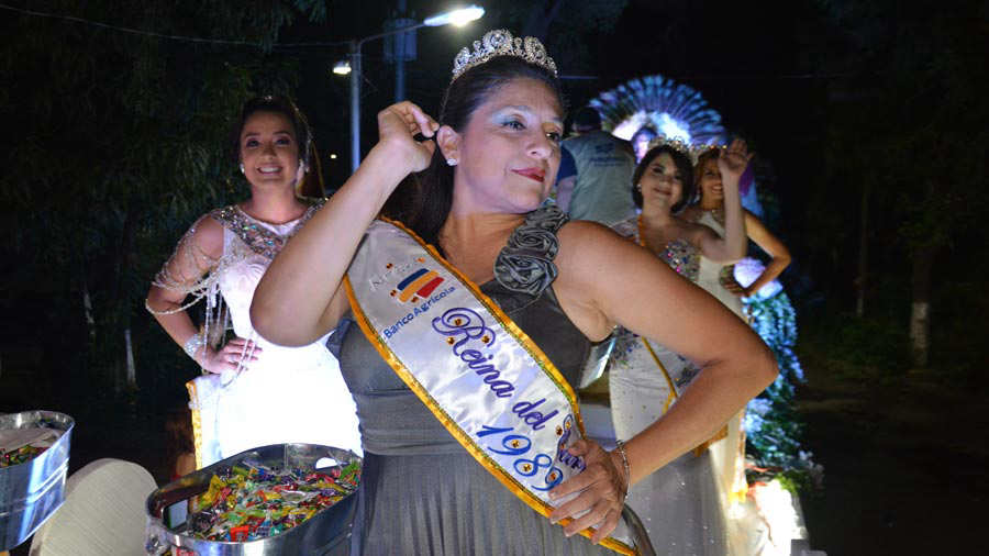 Reinas1