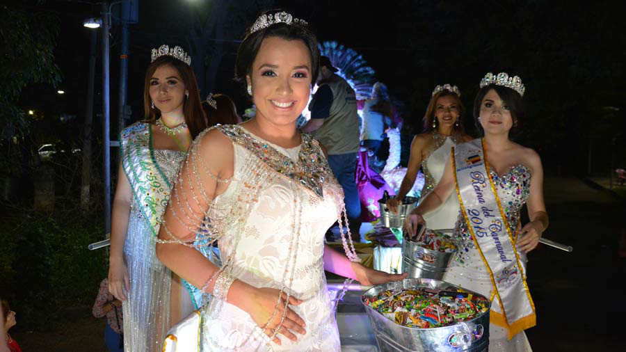 Reinas6