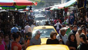 Caos vehicular trfico centro de San Salvador