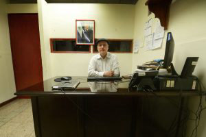 Imagen-FMLN-Damia�n-Alegri�a-JR-01