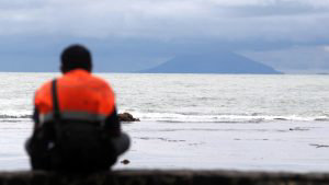 Indonesia eleva a 430 los muertos y a 22.000 los desplazados por el tsunami