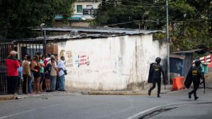 Fuerza Armada venezolana dice que grupo insurrecto fue 