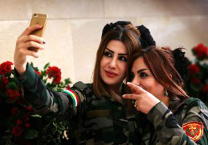 WOMEN-8MARCH-RIGHTS-SOLDIERS-SYRIA-PACKAGE