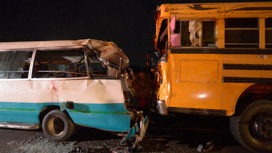 Fatal Accidente De Tránsito Deja Dos Muertos Y 29 Heridos En Carretera A Santa Ana Noticias De 6964