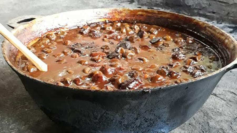 Así se preparan los jocotes y mangos en miel en La Unión Noticias de El Salvador