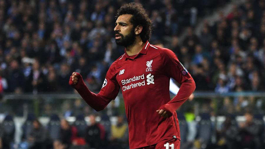 El Mediocampista Egipcio Del Liverpool Mohamed Salah Celebra Despues De Marcar El Segundo Gol De Su Equipo Durante El Partido De Futbol De La Segunda El Mediocampista Egipcio Del Liverpool Mohamed Salah Celebra Despues De Marcar El Segundo Gol De Su Equipo Durante El Partido De Futbol De La Segunda