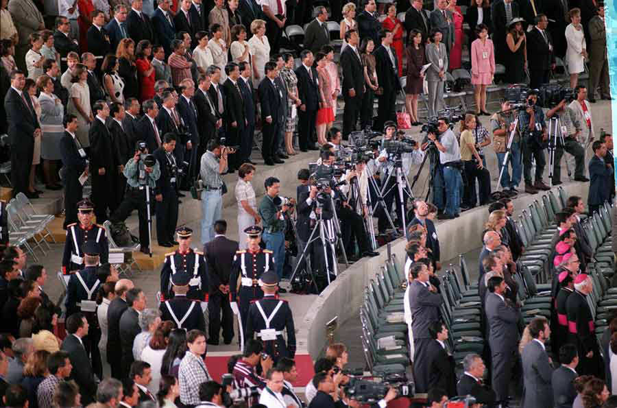1999. Francisco Flores Pérez