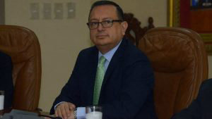 Roberto Carlos Caldern Escobar, magistrado de la Sala de lo Civil.