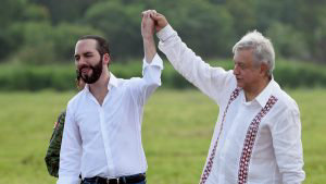 El Salvador, al nivel de México, Honduras y Guatemala en índice de democracia