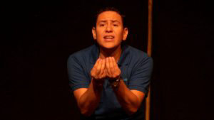 El Cavernícola obra de teatro