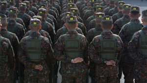 Fuerza-Armada-presenta-a-mil-nuevos-soldados-01