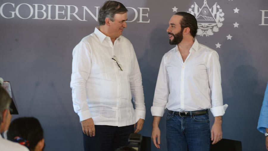 Nayib-Bukele_04