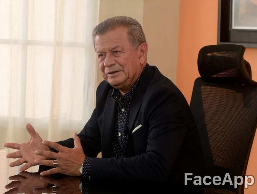 funcionarios-viejitos-4