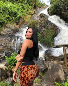 Andrea-Valdiri_09