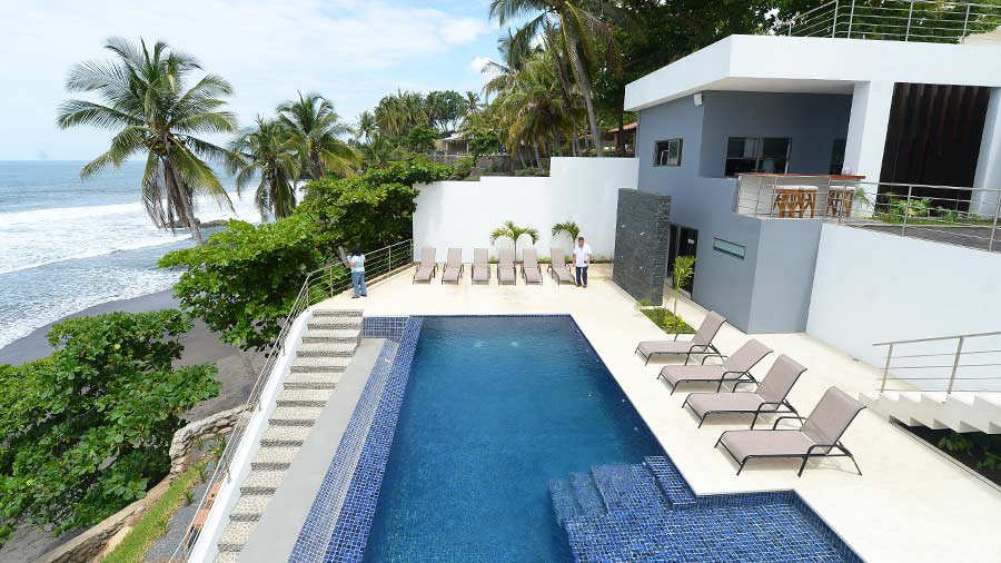 El Zonte, la playa que ofrece, modernidad, olas y descanso Noticias