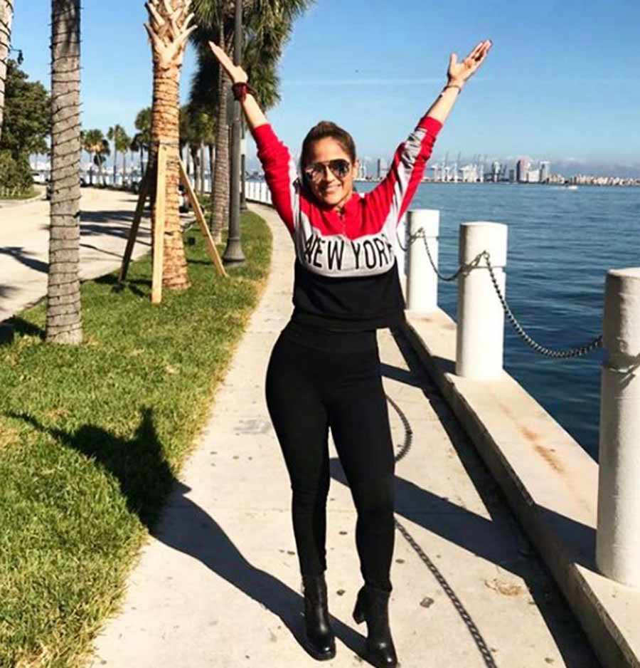 Jackie-Guerrido_08