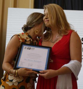 Reconocen labor de mujer trans salvadoreÒa Bianka RodrÌguez con Premio Nansen