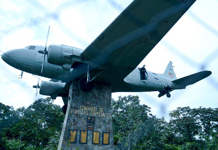 Monumento al Paracaidista