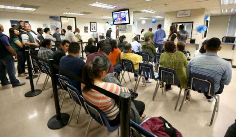 Salvadoreños en el exterior piden tener 5 diputados que