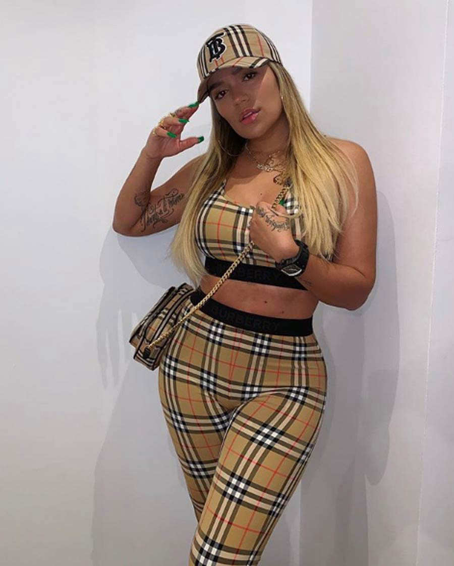 Karol-G_03