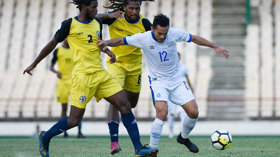 Liga de Naciones CONCACAF 2019: El Salvador 2 Santa Lucia 0. Selecta01