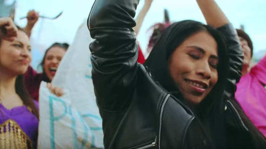 Yalitza-Aparicio-05