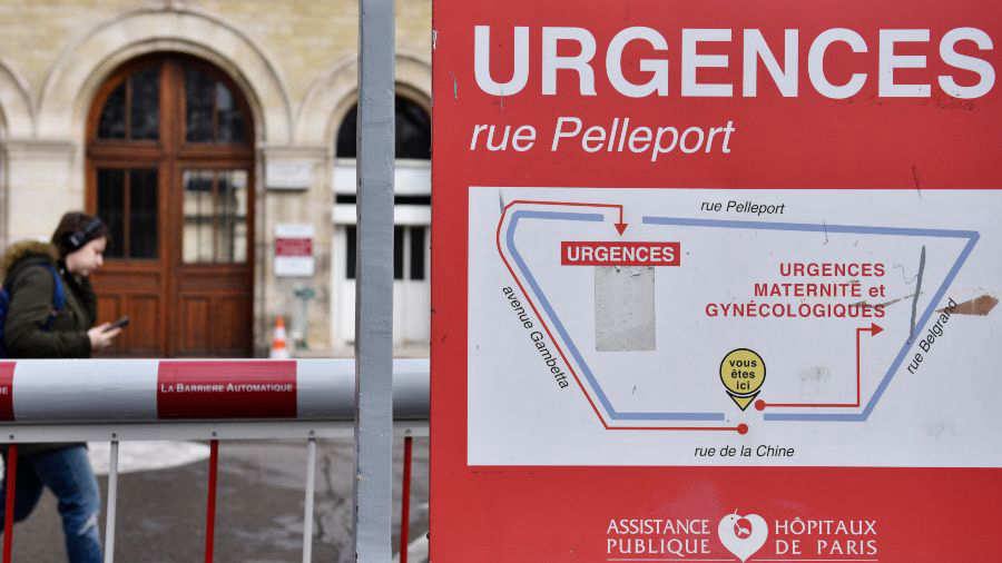 Francia veta los eventos cerrados de más de 5.000 personas