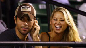 Enrique Iglesias y Anna Kournikova esperan su cuarto hijo