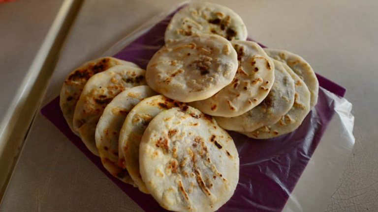 Pupusas, el platillo más amado y emblemático de El Salvador | Noticias