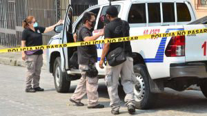 Condenan a prisión a hombre que le robó $8,000 a víctima y le disparó en Cojutepeque