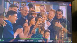 Protagonistas de la serie Modern Family se despiden de su audiencia con emotivo capitulo