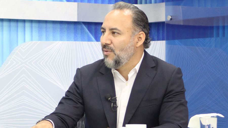 Conan Castro, el abogado detrás de las cuestionadas decisiones jurídicas de  Bukele | Noticias de El Salvador