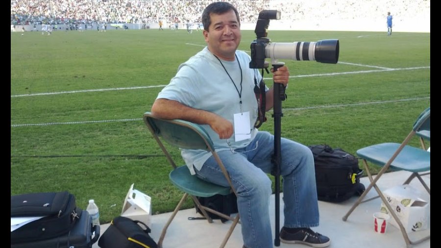 El fotógrafo salvadoreño que retrata a lo mejor del deporte mundial