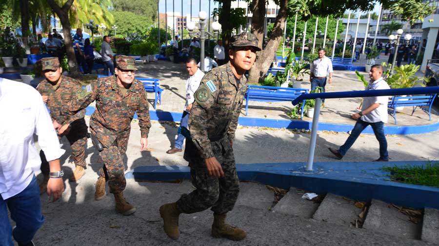 6 violations that distorted the Police and the Armed Forces |  News from El Salvador