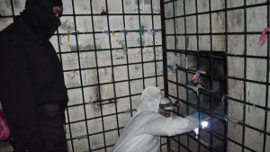 Policías permitían a pandilleros ingresar celulares a bartolinas policiales en San Marcos, según Fiscalía