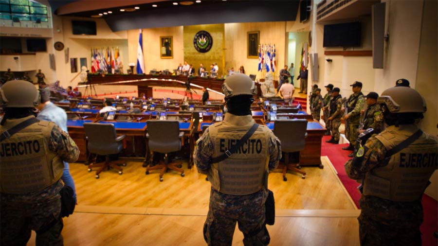 We lament that Bukele’s response to the Constitutional Hall “sean las armas y la fuerza”, dice Portillo Cuadra |  El Salvador News