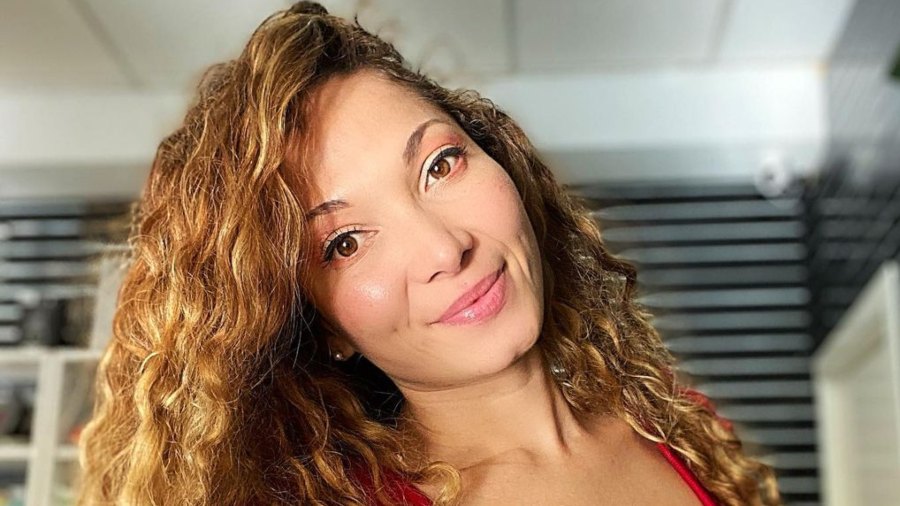 Paulette, la bailarina de Pole Dance, comparte su primera experiencia