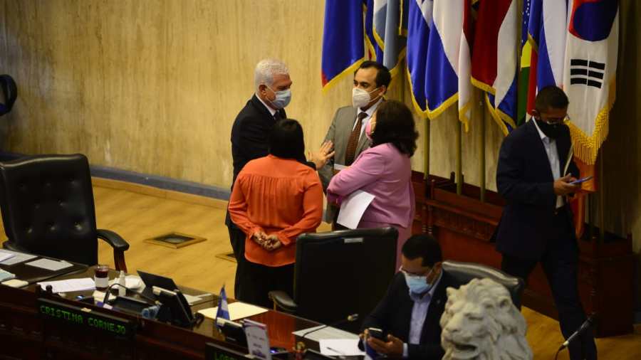 Assembly overcomes Bukele’s veto on minimum pension funds and mayors |  News from El Salvador