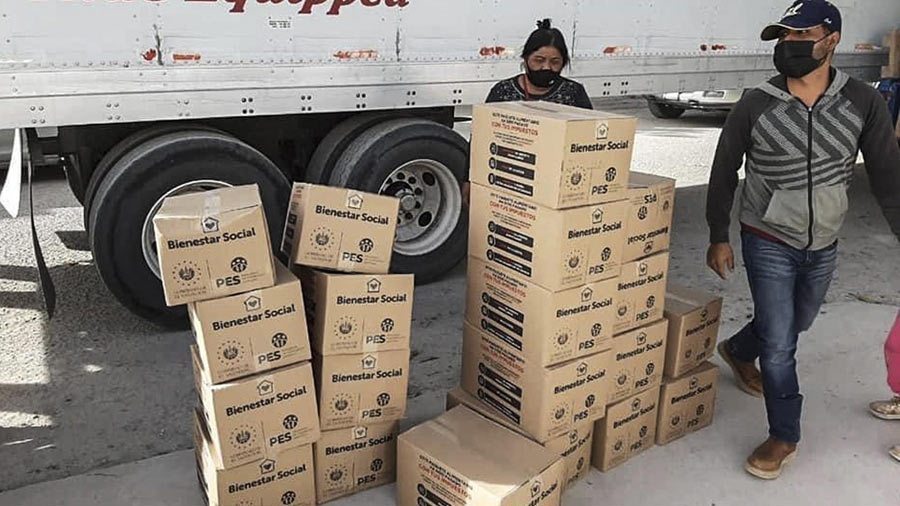 The prosecutor is investigating the distribution of food packages with Salvadoran government logos in Mexico  News from El Salvador