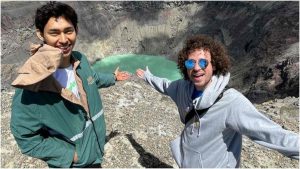 Luisito Comunica y Fernandflo en el volcán de Santa Ana