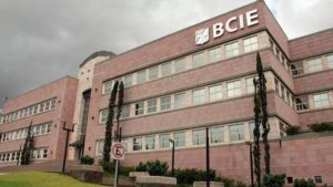 Gobierno salvadoreño podría acceder a más préstamos del BCIE si este aprueba más capital