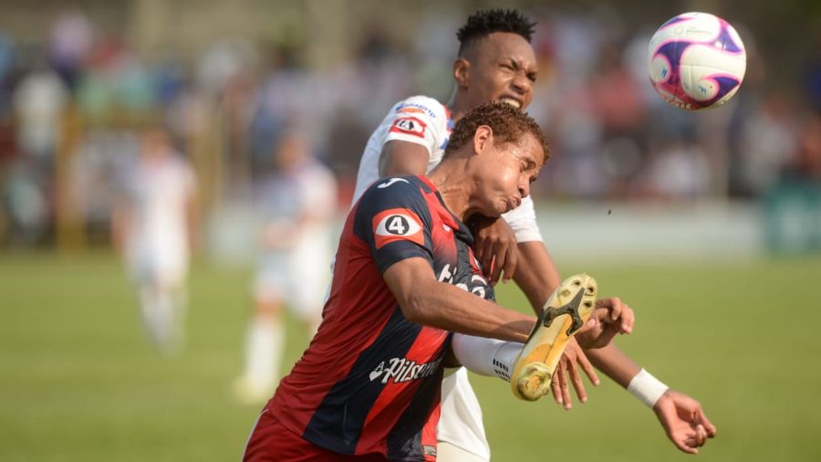 CD FAS logró el boleto a cuartos de final y Luis Ángel Firpo quedó a un