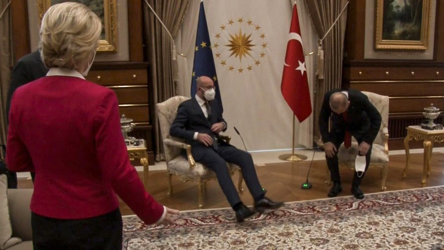 SofaGate controversy: easy for European Commission president during visit to Turkey