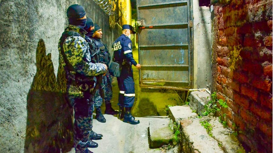operativo-policial-en-San-Salvador-y-La-Libertad-386